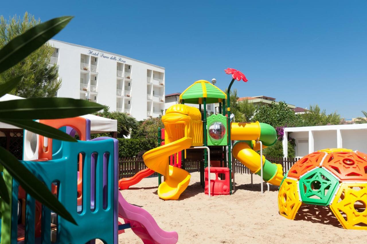 Hotel Parco Delle Rose Silvi Marina Kültér fotó